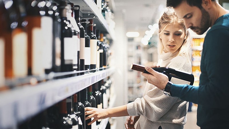 Soluciones digitales para el etiquetado de vino de la UE
